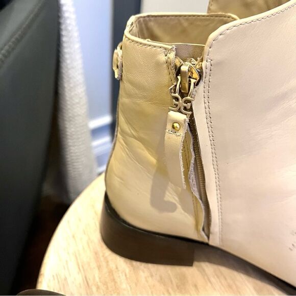 Sam Edelman Thatcher Square‎ Toe Faux Leather Boots, 7.5 Eggshell, Ivory NWOB - Picture 9 of 11